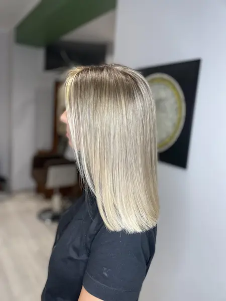Anastasia Hair Treatment zdjęcie 1