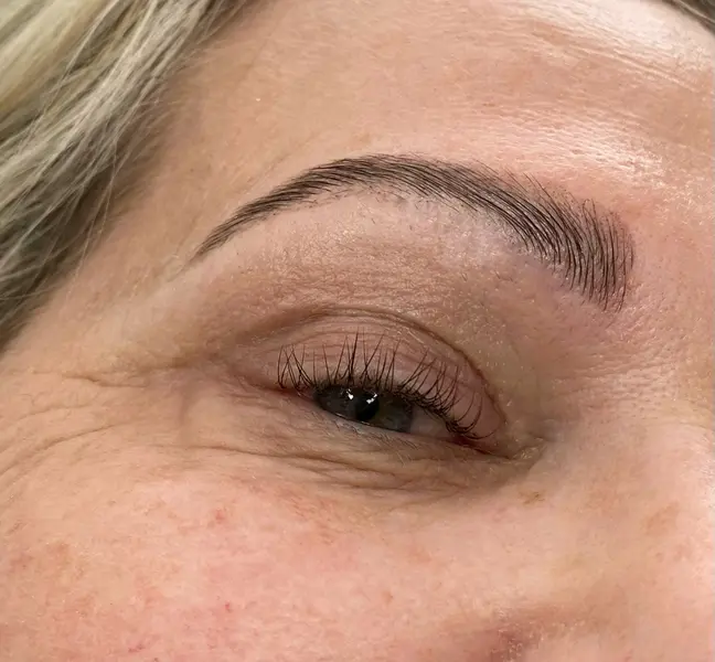 P.G BROWS & LASHES zdjęcie 3