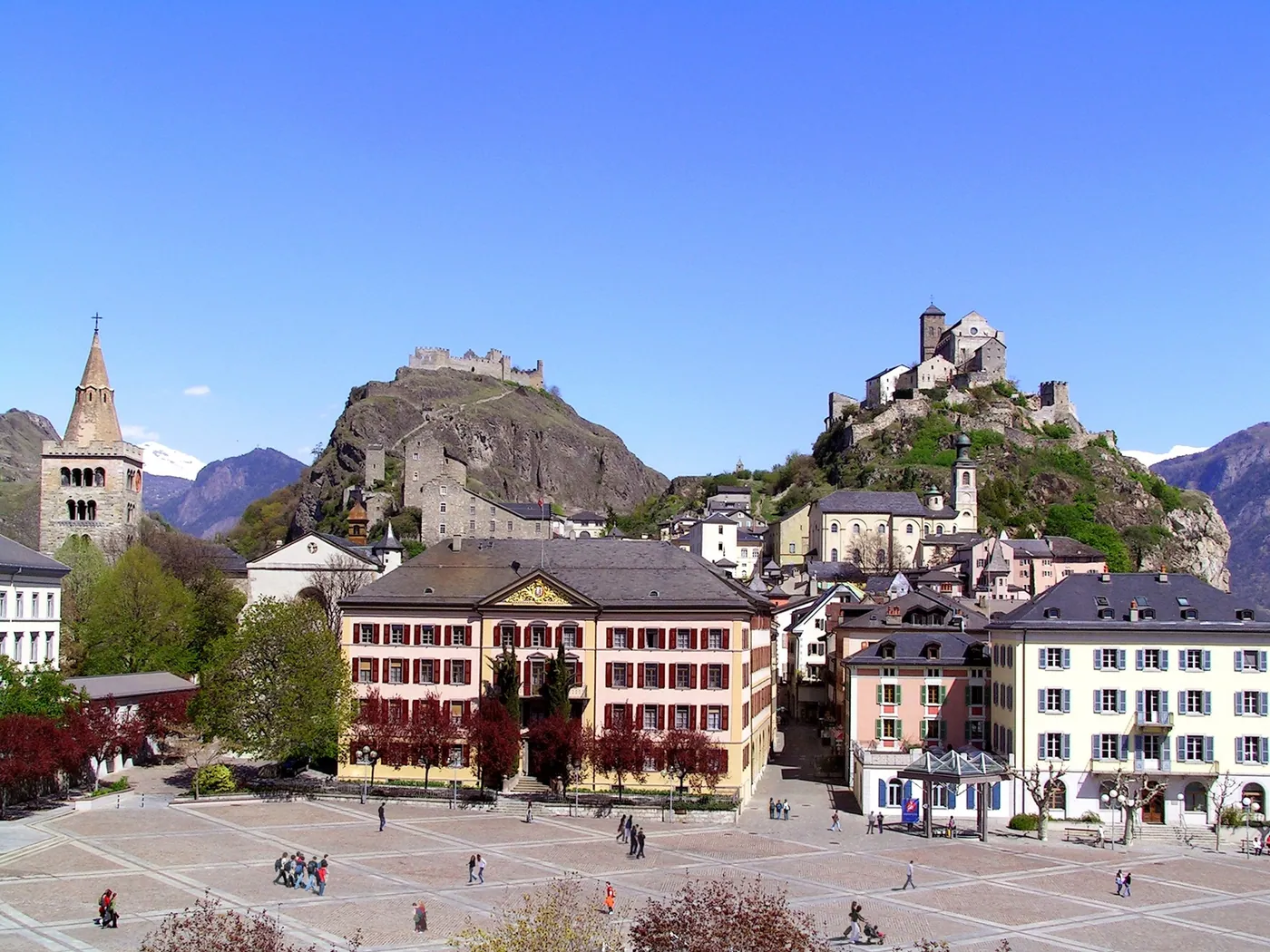 Sion — Valère, Tourbillon i stare miasto