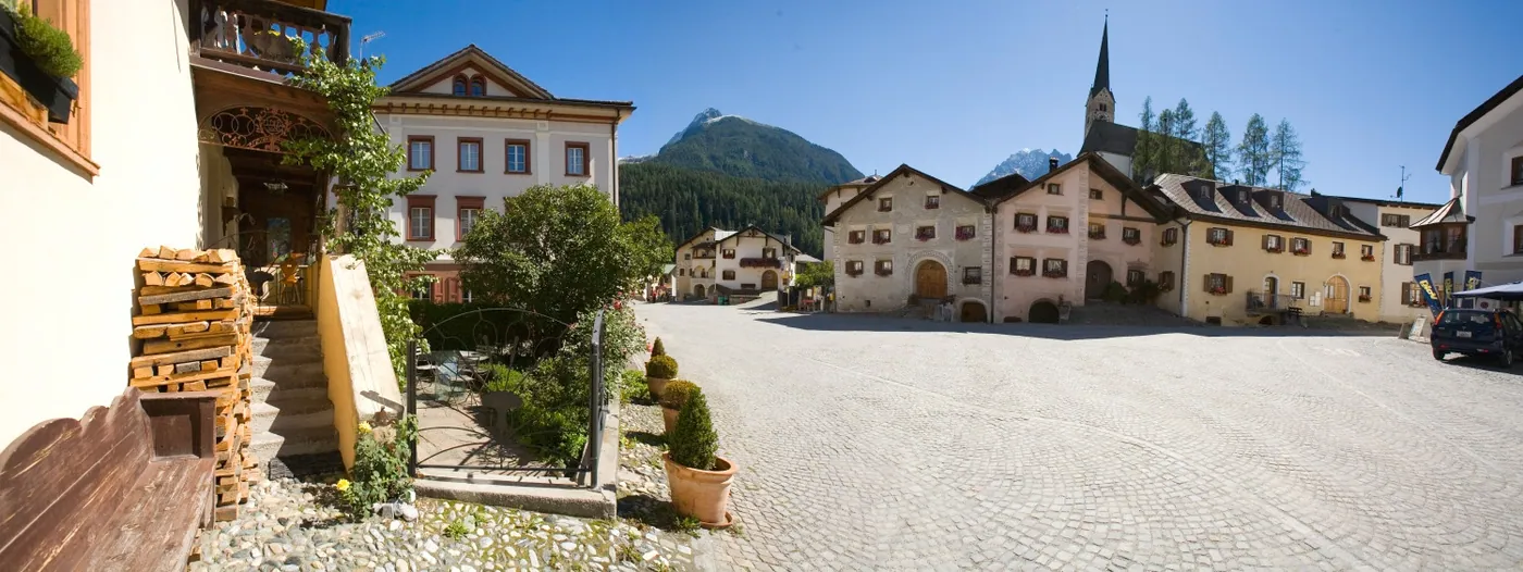 Engadin Scuol Zernez — Dolna Engadyna bez tłumów