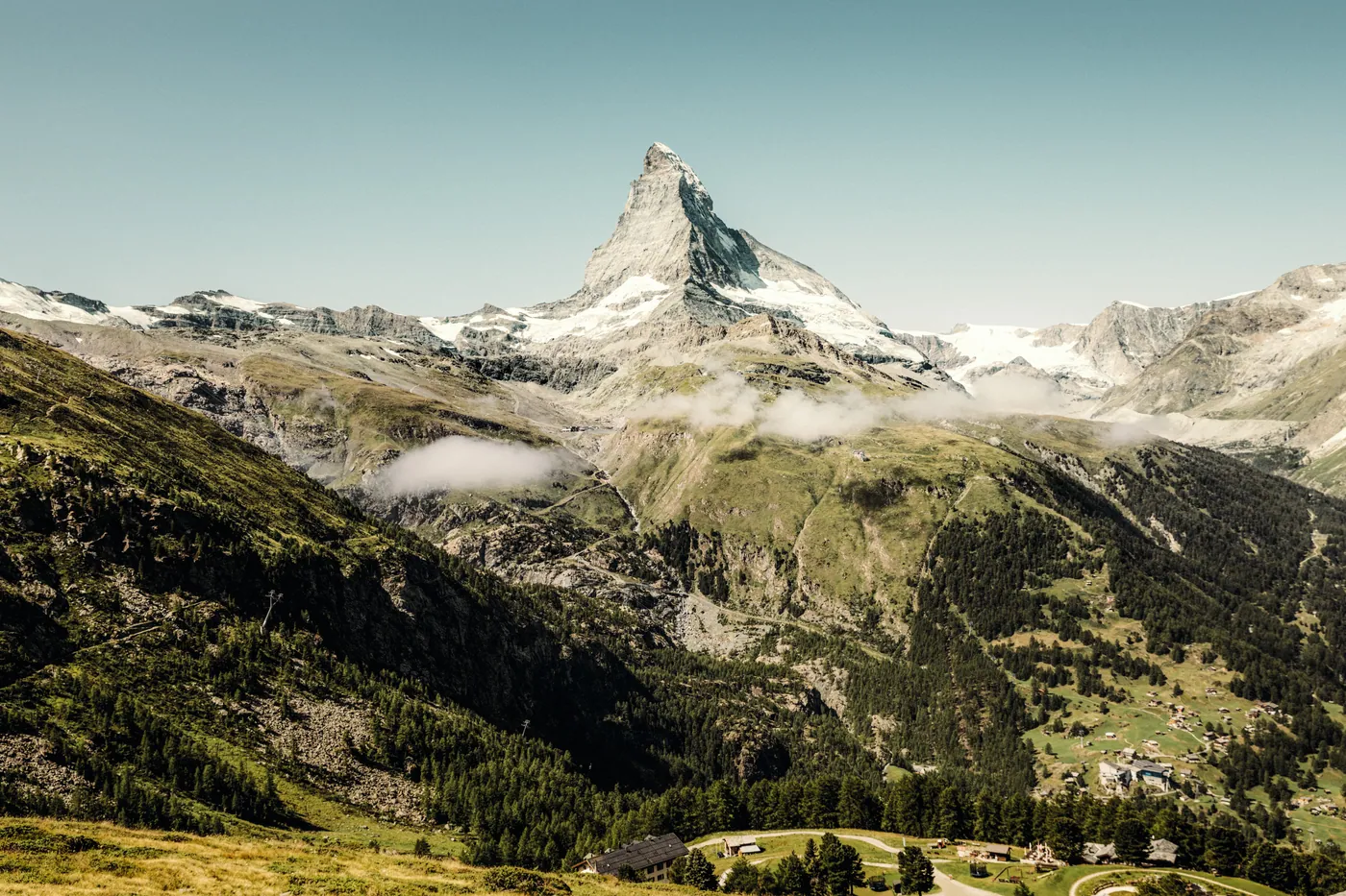 Matterhorn — jak zobaczyć najsłynniejszą górę świata