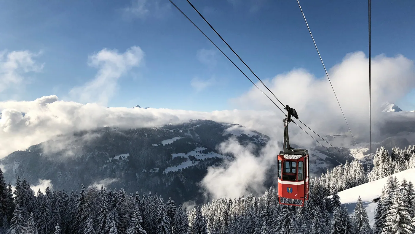 Sassauna — taras nad morzem mgły