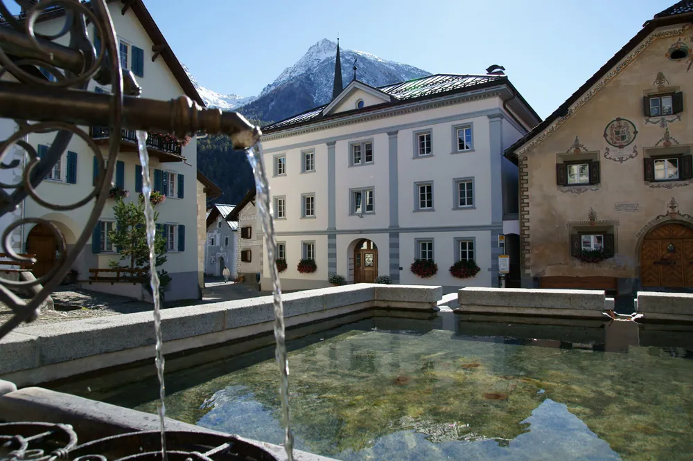 Engadin Samnaun Val Müstair — trzy kultury, jeden region