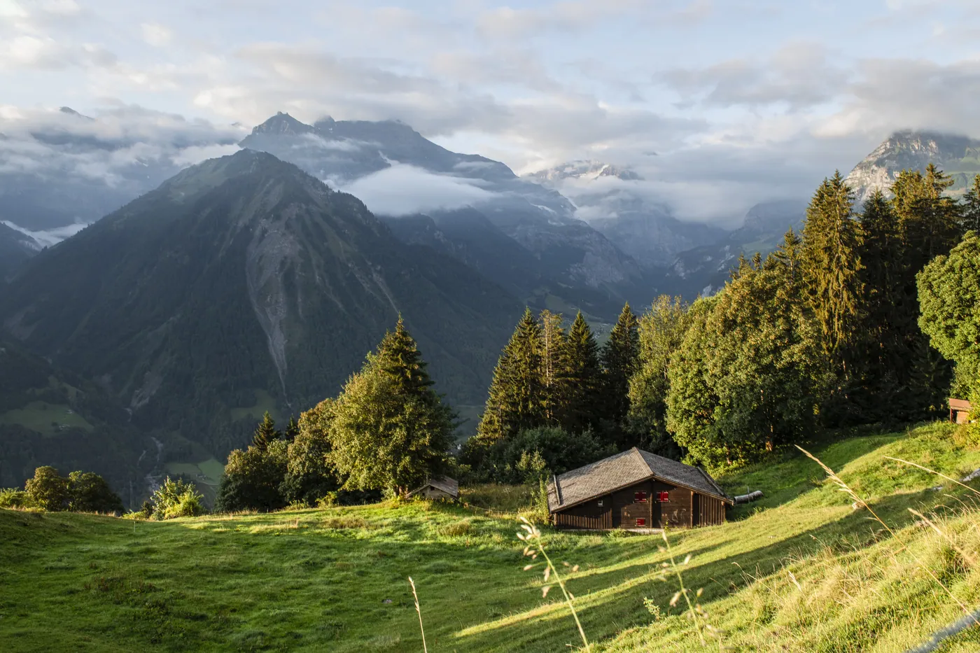 Braunwald — zwolnij na słonecznym tarasie