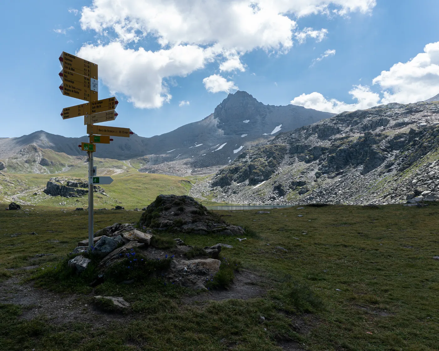 Chemin du Vallon de Réchy