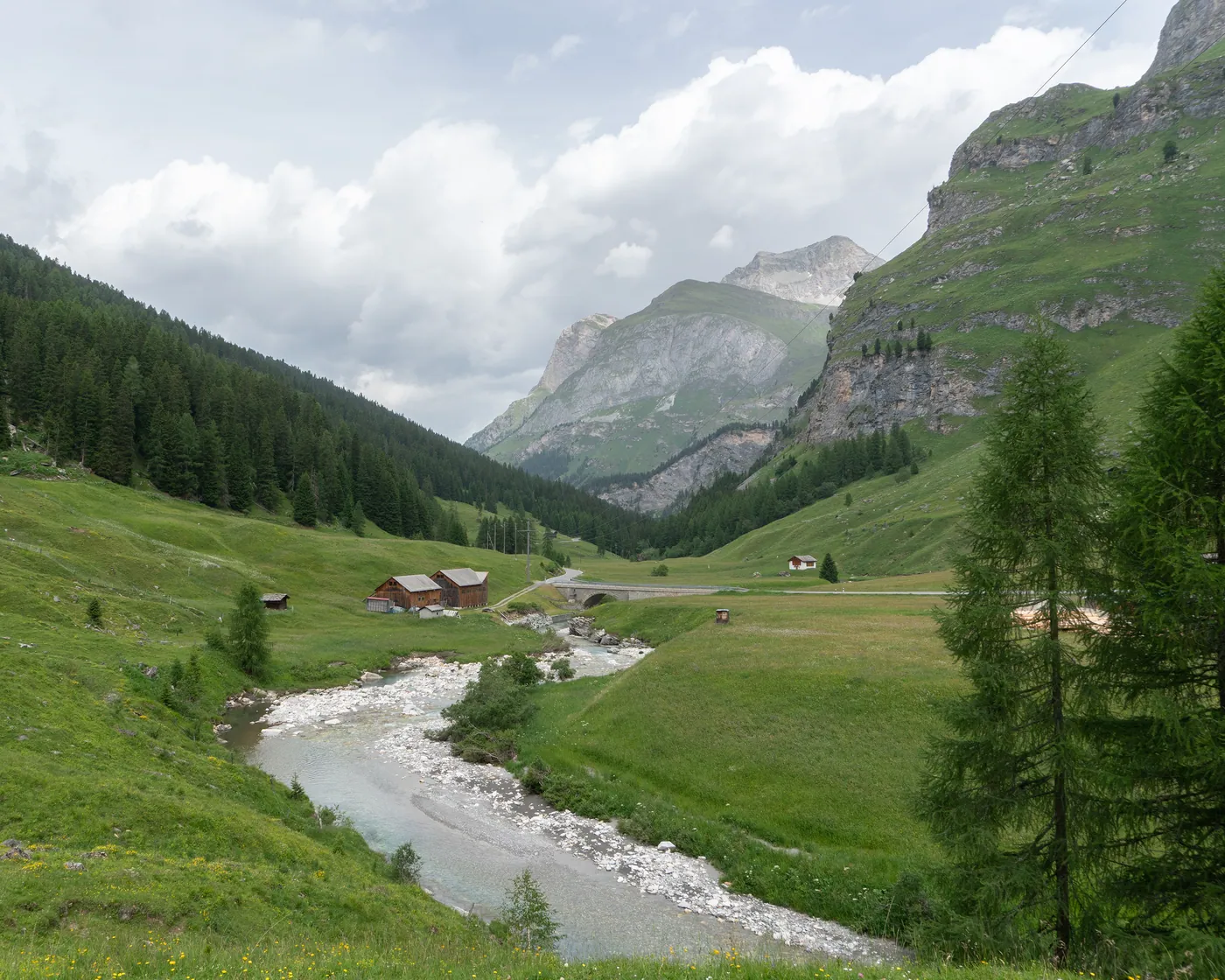 Alte Averserstrasse