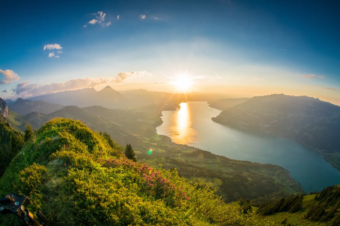 Jezioro Thun — zamkowa strona Oberlandu