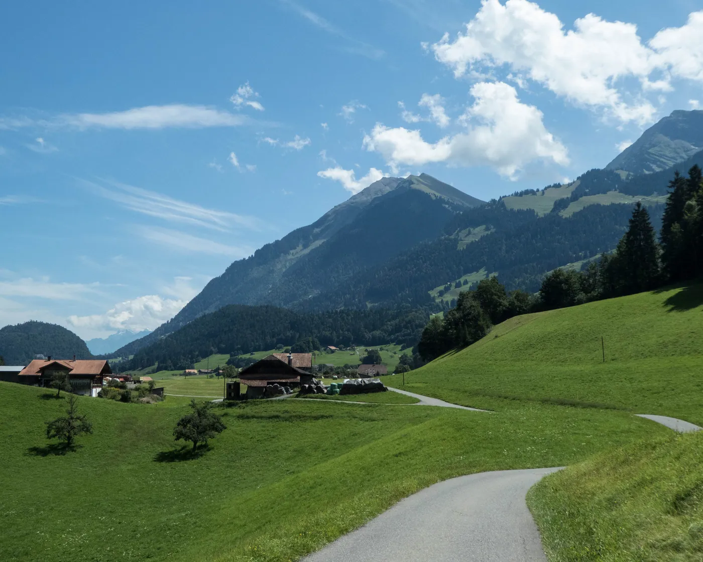 Lakes Route (Simmental)